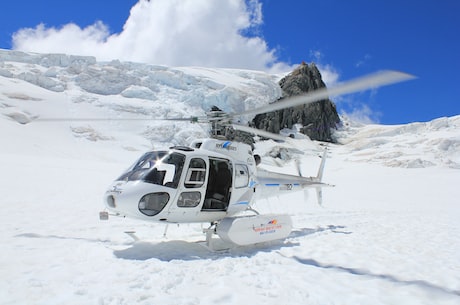 AC313直升机：中国自主研发的新一代大型民用直升机